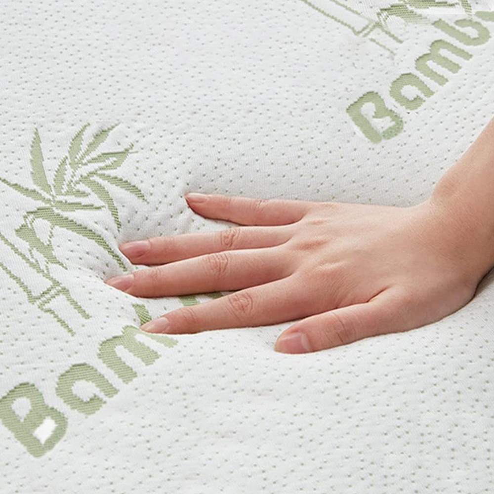 Triple-fold memory foam mattress